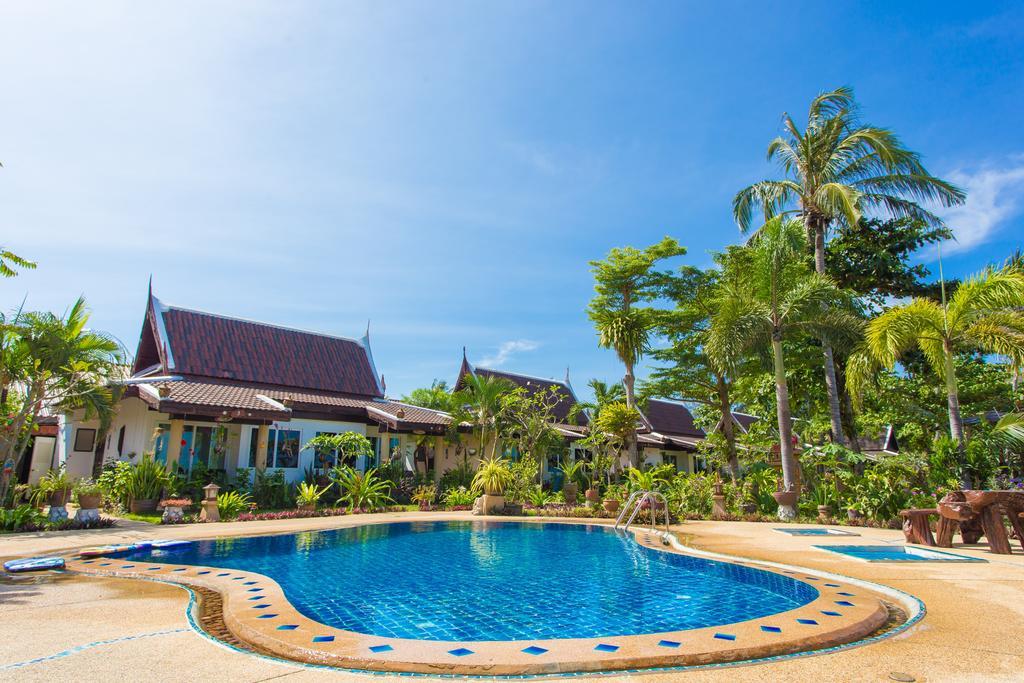 Andaman Bangtao Bay Resort Pantai Bang Tao Luaran gambar