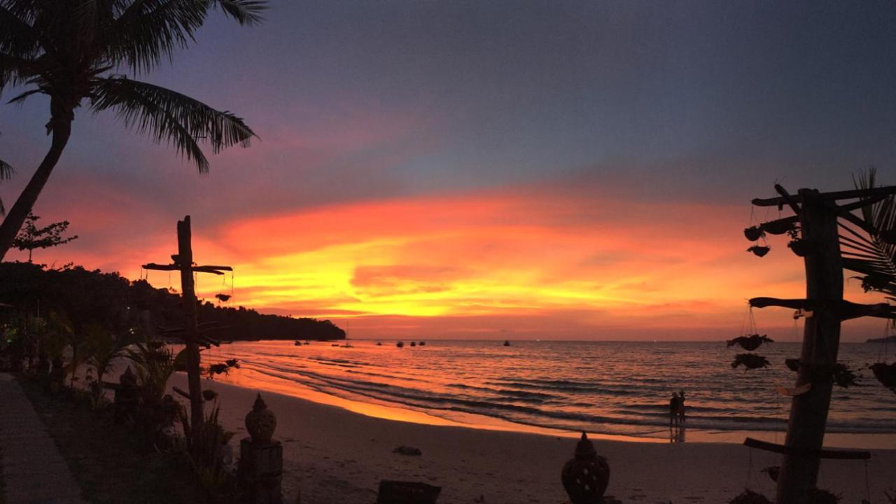 Andaman Bangtao Bay Resort Pantai Bang Tao Luaran gambar